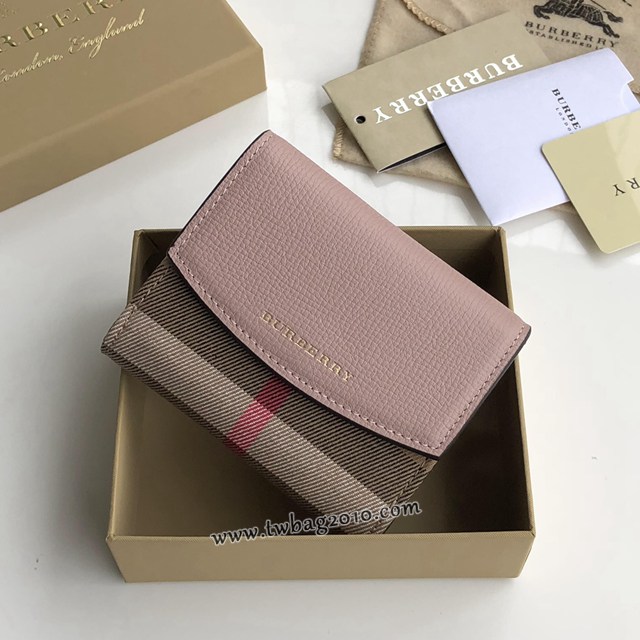 Burberry專門店新款手掌紋牛皮配格紋女士短夾錢包 巴寶莉經典款翻蓋短夾 yxb1046